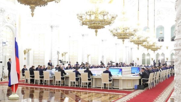 Радаев примет участие в заседании Госсовета с Путиным на тему здравоохранения