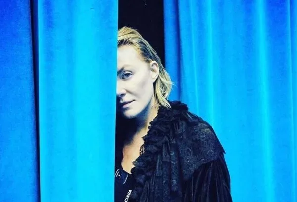 Рената Литвинова испытала старинный способ поддержания молодости