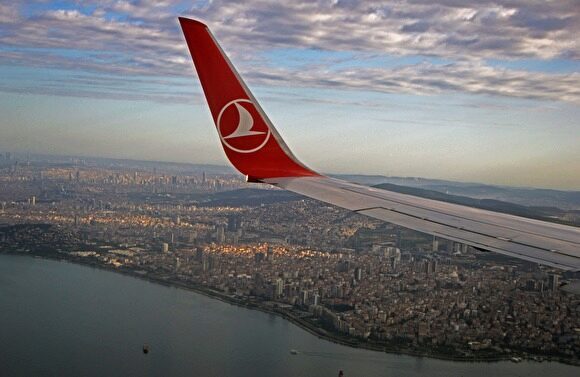 Самолет Turkish Airlines вернулся во Внуково из-за неисправности