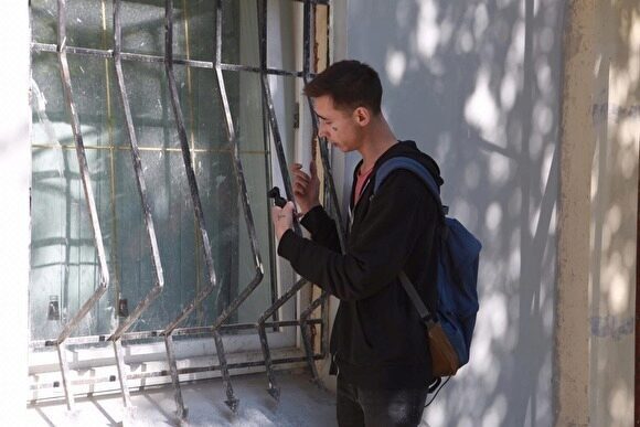 В Челябинске — обыск у сотрудника штаба Навального: «Там только старенькая бабушка»