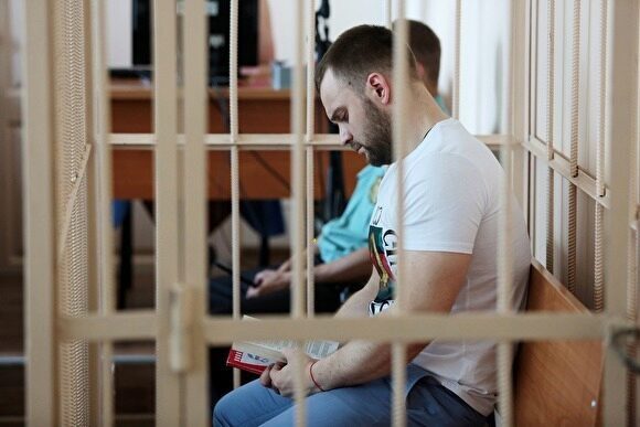 В Челябинске вступил в силу приговор экс-следователю СК по делу о взятке в ?3 млн