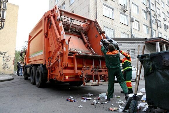 Долги челябинцев перед мусорным регоператором превысили треть миллиарда