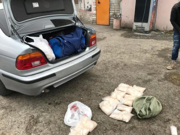 На Среднем Урале задержали наркокурьеров с 10 кг «синтетики» (фото)
