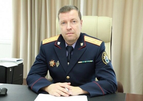 Первый замруководителя Свердловского СКР задержан за взятку