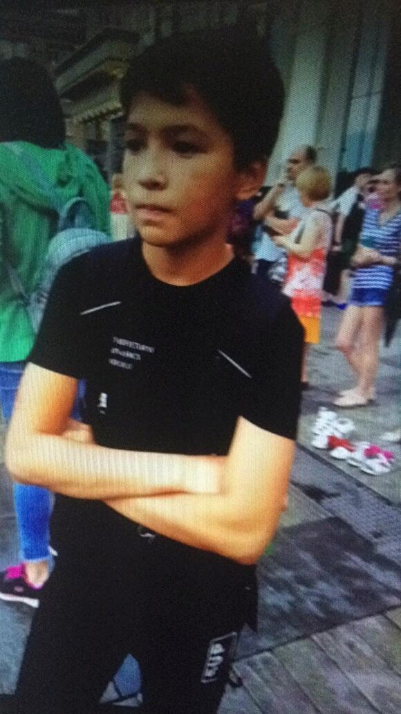 В Екатеринбурге полиция ищет пропавшего на Уралмаше 12-летнего мальчика