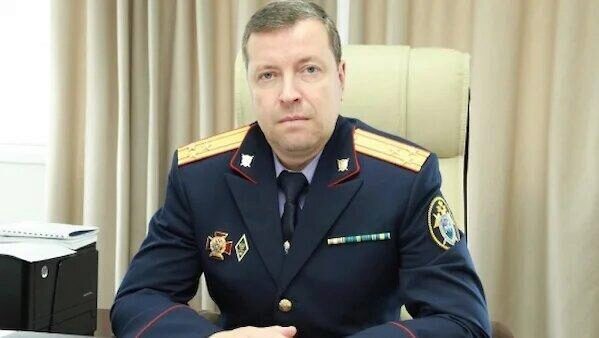 Замглавы Свердловского СК задержан при получении взятки