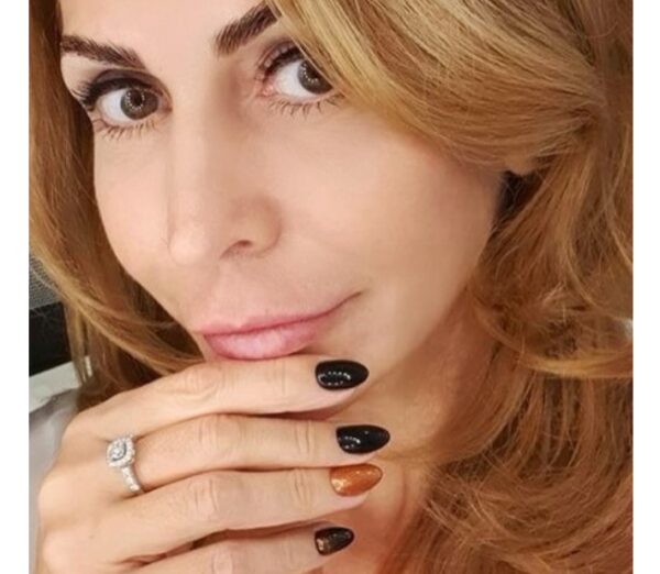 Звезда "Дом-2" Ирина Агибалова похвасталась шикарным кольцом от мужа