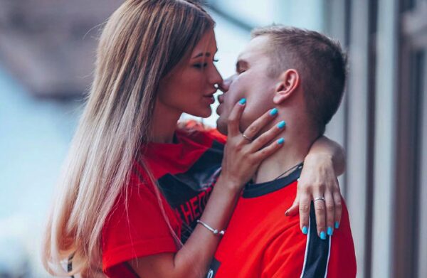 Анастасия Иванова рассказала, что ей стыдно после поцелуя с Алексеем Кудряшовым