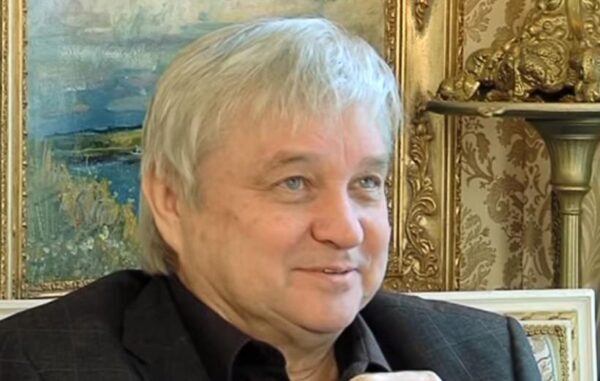 Бывший муж Аллы Пугачевой Александр Стефанович в детстве избивал Михаила Боярского