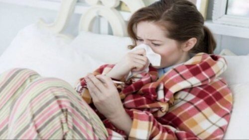 Медики рассказали, можно ли умереть от обычной простуды