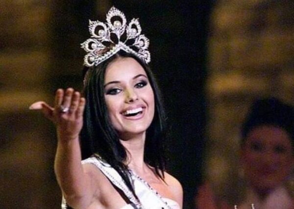 Оксана Федорова подвергла критике конкурс «Мисс Вселенная-2019» и его участниц
