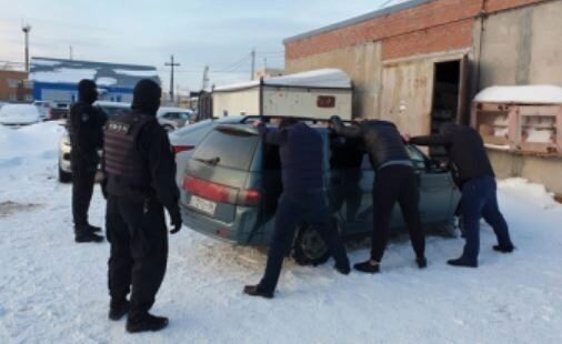Полиция снова изъяла в Сургуте крупную партию нелегального алкоголя