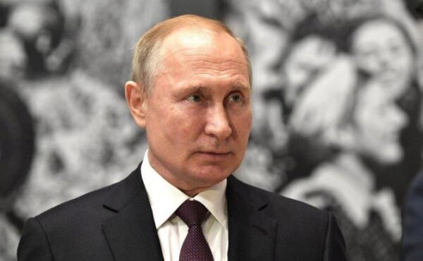 Путин утвердил закон о бюджете России на будущий год