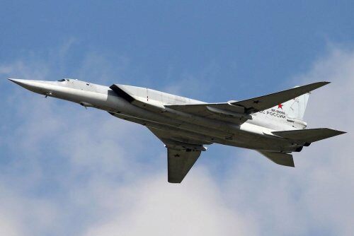 Россия опровергает сообщения СМИ о полете стратегических бомбардировщиков Ту-22М над Ираном