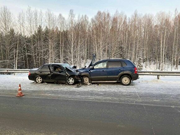 Три человека погибли в аварии на трассе Тюмень — Ханты-Мансийск