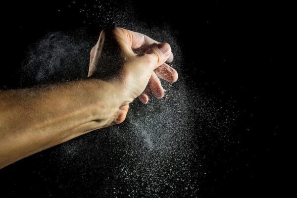 Ученые: Домашняя пыль смертельно опасна для здоровья