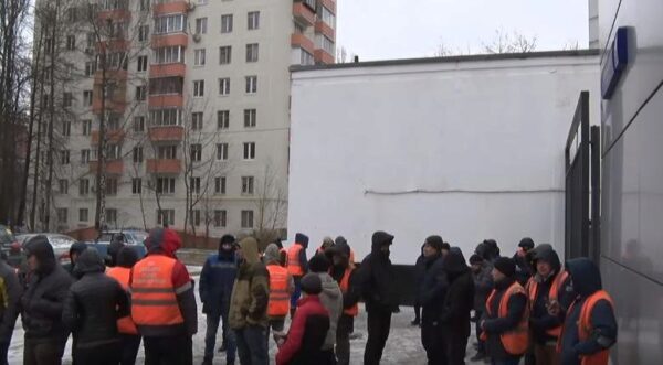 Зыбин максим сергеевич жилищник новогиреево фото