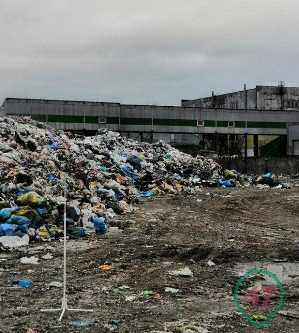 Основная мусорная площадка Петербурга может прекратить работу