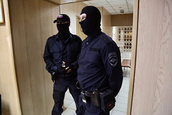 «ОВД-Инфо»: в Москве идут обыски у лидера «Левого сопротивления» и журналиста «Градус ТВ»