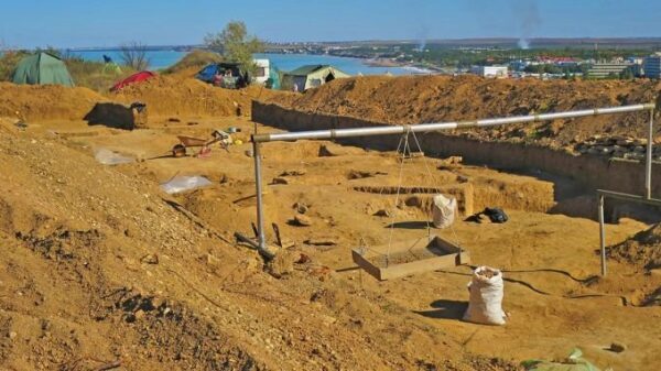 В некрополе под Севастополем найдены скифские украшения