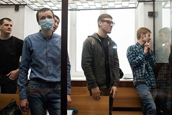 Адвокаты фигурантов дела «Сети» заявили, что источник из расследования «Медузы» — провокатор силовиков