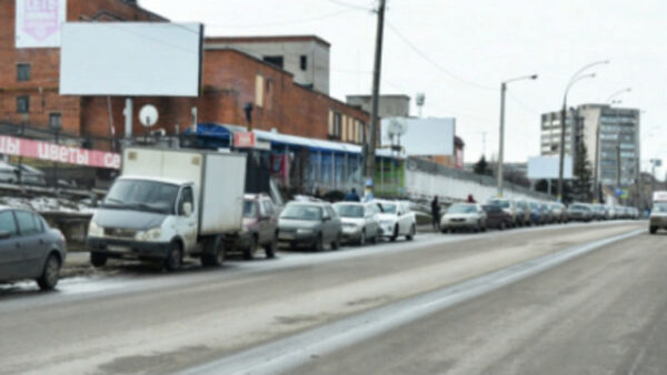 Липецкие перевозчики просят городские власти убрать несанкционированные парковки