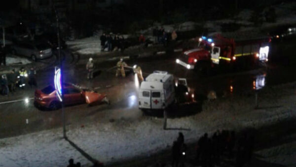 «Мазда» протаранила машину «скорой помощи» в Липецкой области