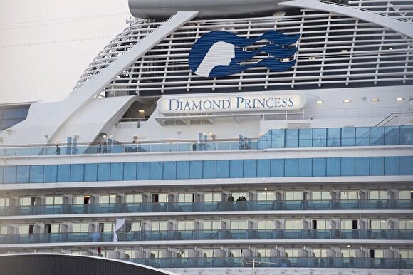 РФ подумает об эвакуации россиян с лайнера Diamond Princess после завершения карантина