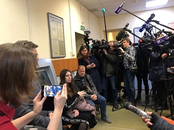 Суд постановил принудительно госпитализировать петербурженку с подозрением на коронавирус