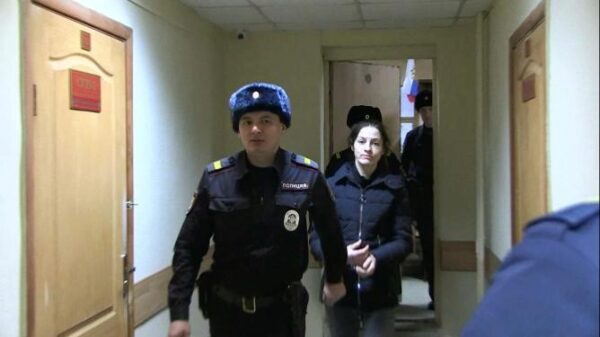 Успела сделать более 100 «закладок»: в Екатеринбурге задержали женщину-наркокурьера