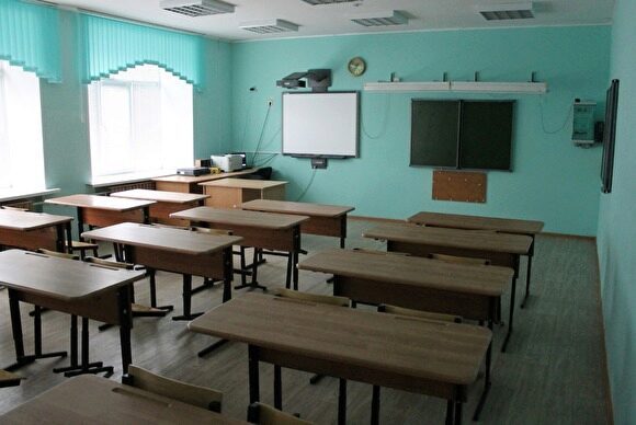 Вслед за Ханты-Мансийском на карантин из-за ОРВИ закрывают все школы Сургута