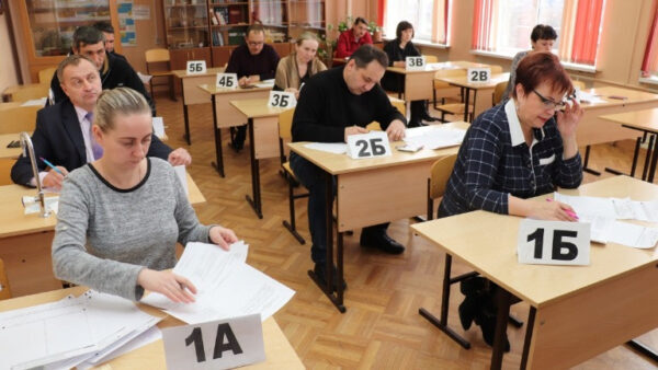 500 родителей липецких школьников попробовали написать ЕГЭ