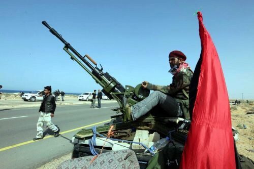Боевики ПНС начали наступление на позиции ливийской армии