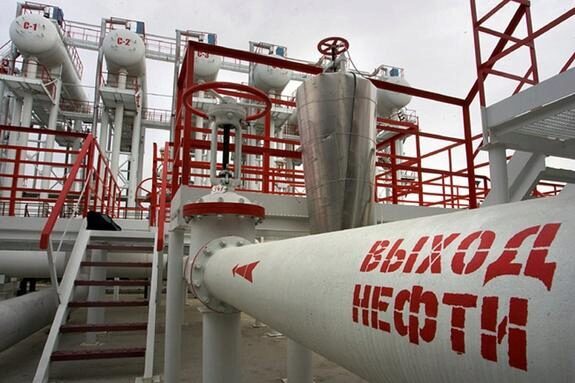 Поставки российской нефти в Китай сокращены