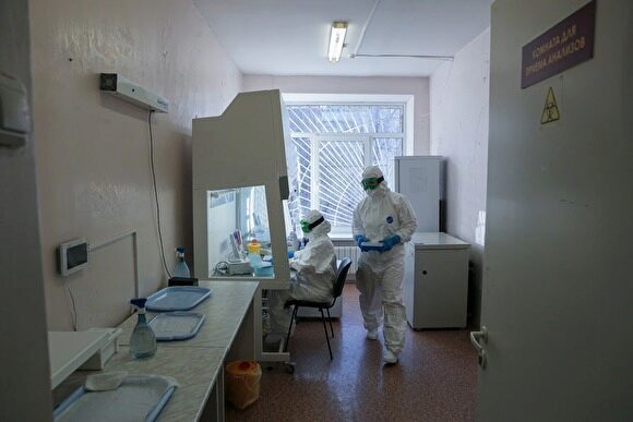 В Екатеринбурге выписали еще двух человек, вылечившихся от коронавируса