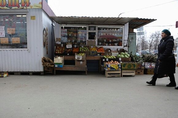 Зараженные коронавирусом уральцы торговали на рынке в Башкирии