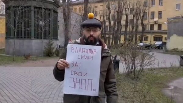 Петербуржцы сражаются за один из последних скверов во Владимирском округе