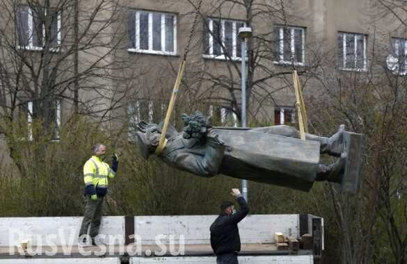 Шойгу попросил Чехию передать России снесённый памятник маршалу Коневу