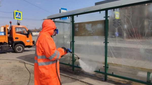 В Липецке продизенфицировали 146 остановок общественного транспорта