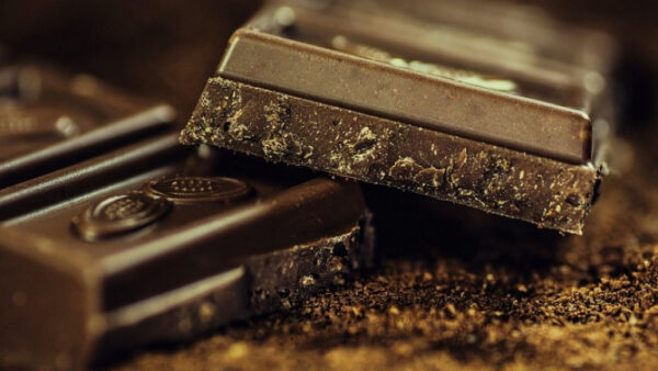В Липецке женщина украла 43 плитки шоколада