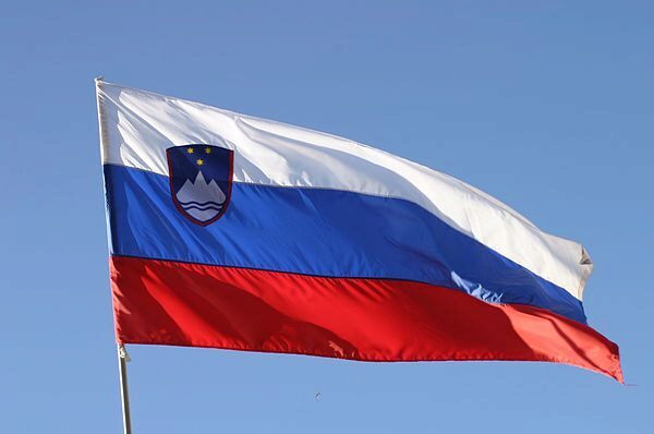 В Словении объявили об окончании эпидемии COVID-19