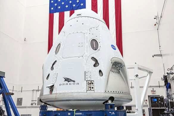Запуск космического корабля SpaceX с астронавтами на МКС снова переносится, названа причина