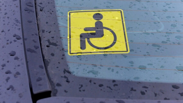 Липчанам больше не будут выдавать знак «Инвалид»