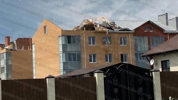 В Белгородской области ураган снес крыши домов