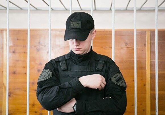 В Екатеринбурге будут судить мужчину, купившего магнитолу через взломанный аккаунт Ozon