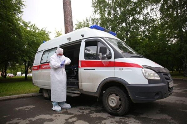 В Екатеринбурге в три раза выросло количество вызовов скорой помощи, каждый второй — повторный