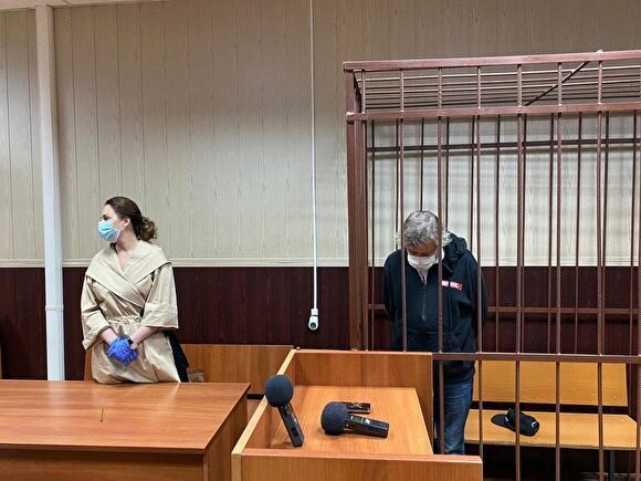 В Москве суд отправил Михаила Ефремова, обвиняемого в смертельном ДТП, под домашний арест