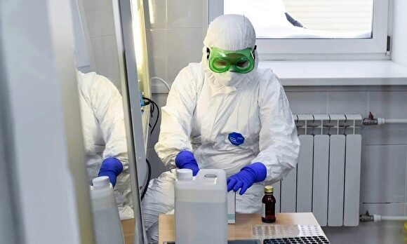 В Свердловской области коронавирусом заболели еще 240 человек, двое умерли