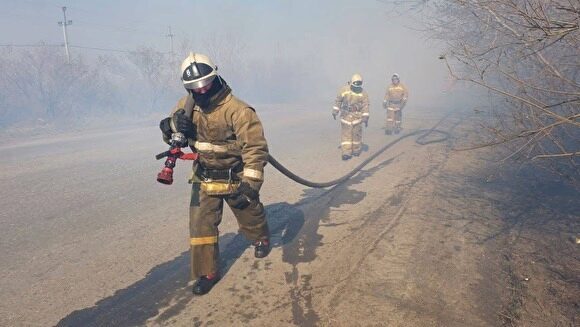 В Зауралье еще на три дня продлили предупреждение о чрезвычайной пожарной опасности