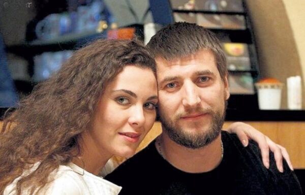 Экс-жена Александра Устюгова Янина Соколовская больше не скрывает новый роман